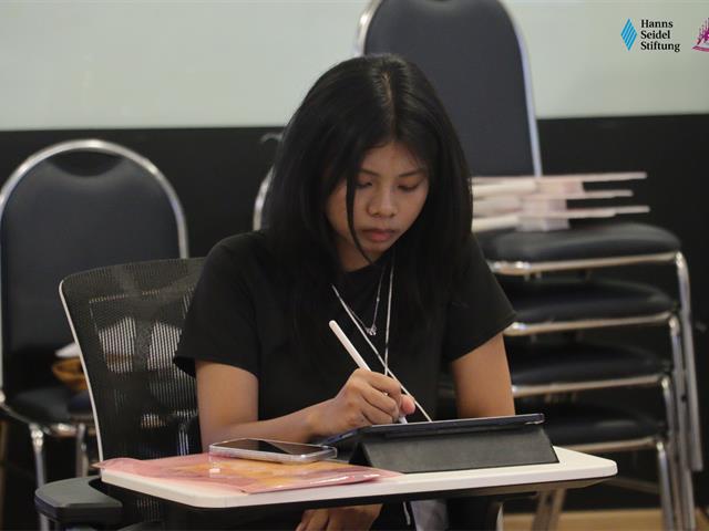 คณะรัฐศาสตร์และสังคมศาสตร์ 