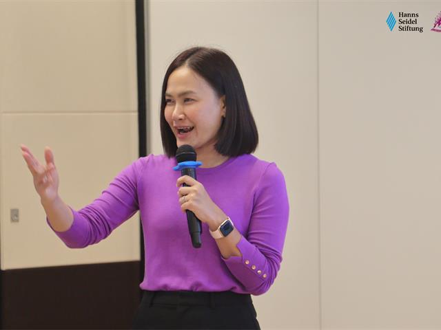 คณะรัฐศาสตร์และสังคมศาสตร์ 