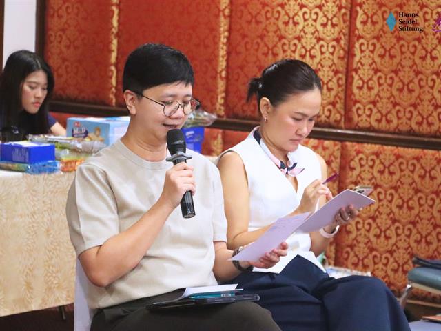 คณะรัฐศาสตร์และสังคมศาสตร์ 