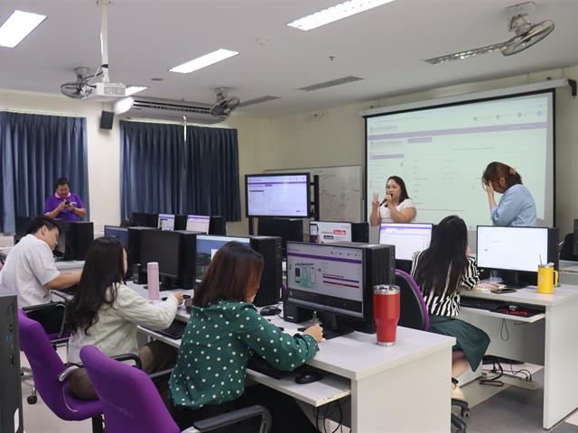 อบรม ENG 22.10 (15).JPG