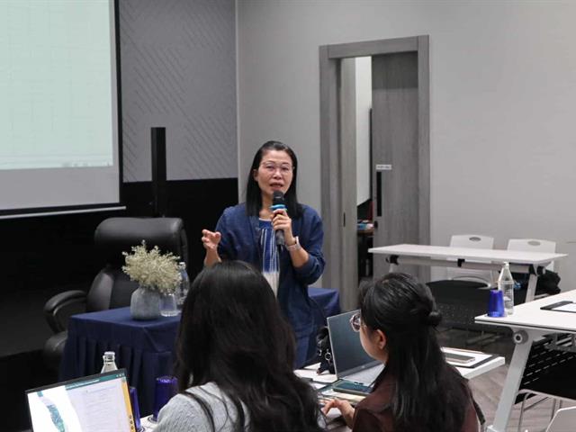 ศูนย์ภาษา คณะศิลปศาสตร์ มหาวิทยาลัยพะเยา จัดโครงการพัฒนาการจัดการเรียนการสอนและการประเมินผล รายวิชาภาษาอังกฤษ หมวดศึกษาทั่วไป