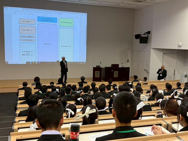 โรงเรียนสาธฺตมหาวิทยาลัยพะเยา