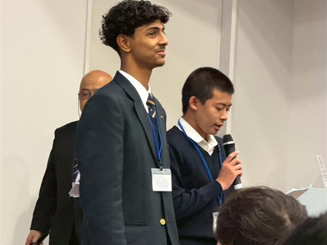 โรงเรียนสาธฺตมหาวิทยาลัยพะเยา