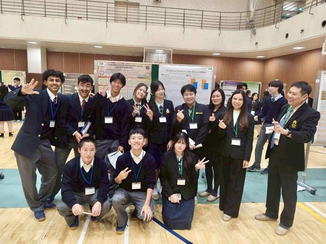 โรงเรียนสาธฺตมหาวิทยาลัยพะเยา