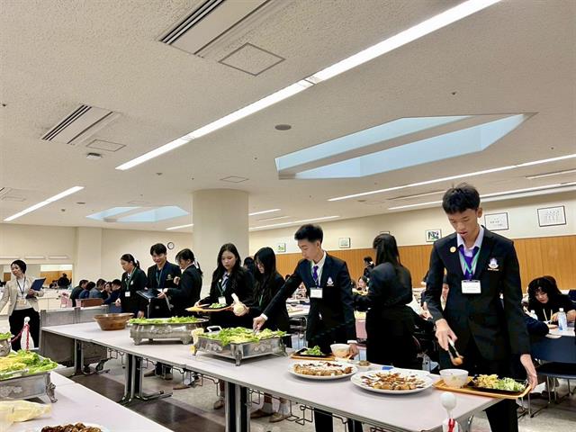 โรงเรียนสาธฺตมหาวิทยาลัยพะเยา