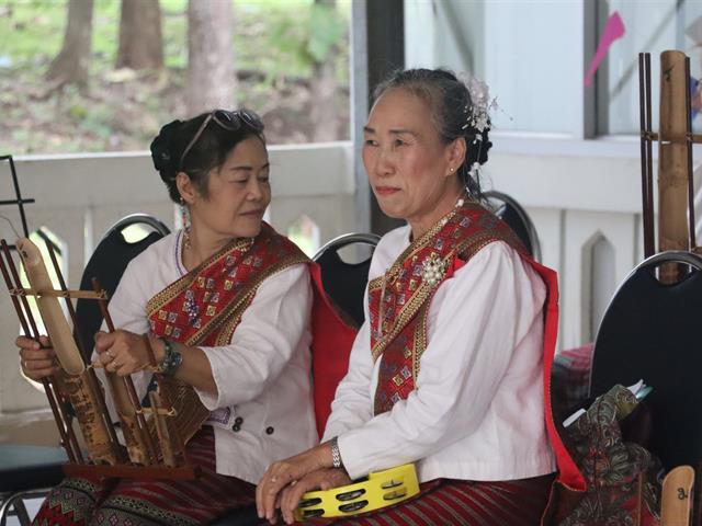 คณะรัฐศาสตร์และสังคมศาสตร์ 