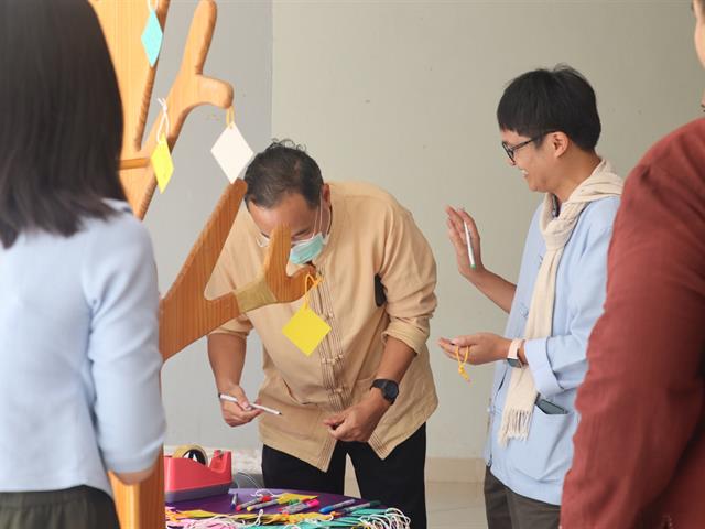 คณะรัฐศาสตร์และสังคมศาสตร์ 