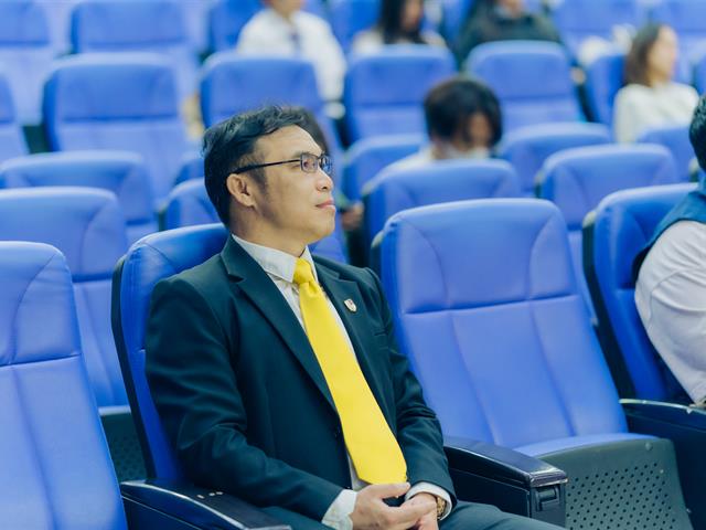 ฝึกงานวิชาชีพนักกฎหมาย