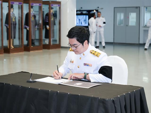 ม.พะเยา จัดพิธีถวายความอาลัย สมเด็จพระนางเจ้าสิริกิติ์ พระบรมราชินีนาถ พระบรมราชชนนีพันปีหลวง