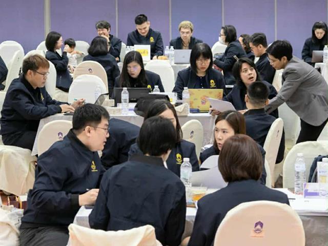 คณะศิลปศาสตร์ มหาวิทยาลัยพะเยา จัดอบรมเชิงปฏิบัติการเรื่อง Outcome-Based Education (OBE) เพื่อพัฒนาการศักยภาพบุคลากรสายวิชาการ