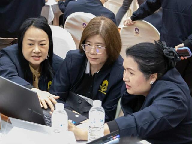 คณะศิลปศาสตร์ มหาวิทยาลัยพะเยา จัดอบรมเชิงปฏิบัติการเรื่อง Outcome-Based Education (OBE) เพื่อพัฒนาการศักยภาพบุคลากรสายวิชาการ