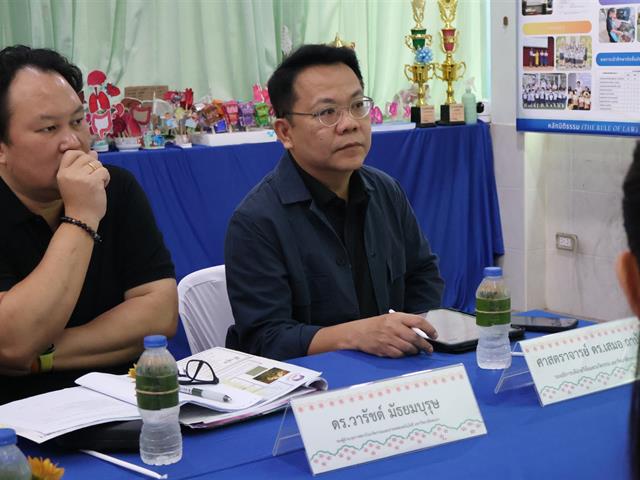 วิทยาลัยการจัดการ มหาวิทยาลัยพะเยา ลงพื้นที่ติดตามและรับการประเมินผลการดำเนินโครงการ 1 คณะ 1 เป้าหมายการพัฒนาที่ยั่งยืน (SDG) และ โครงการวิจัย Reinventing University ของมหาวิทยาลัยพะเยา ประจำปีงบประมาณ พ.ศ. 2568 ณ ชุมชนไทย - รามัญ (มอญ) บางกระดี่ แขวงแสมดำ เขตบางขุนเทียน กรุงเทพมหานคร