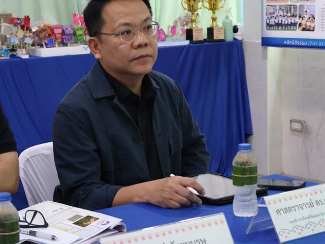 วิทยาลัยการจัดการ มหาวิทยาลัยพะเยา ลงพื้นที่ติดตามและรับการประเมินผลการดำเนินโครงการ 1 คณะ 1 เป้าหมายการพัฒนาที่ยั่งยืน (SDG) และ โครงการวิจัย Reinventing University ของมหาวิทยาลัยพะเยา ประจำปีงบประมาณ พ.ศ. 2568 ณ ชุมชนไทย - รามัญ (มอญ) บางกระดี่ แขวงแสมดำ เขตบางขุนเทียน กรุงเทพมหานคร