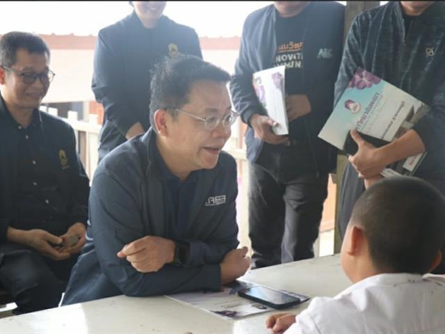 คณะศิลปศาสตร์ มหาวิทยาลัยพะเยา รับการประเมินผลการดำเนินงานวิจัยเชิงพื้นที่ ภายใต้โครงการ UP Sustainable Development Goals และ Reinventing University Project ณ ศูนย์การเรียนรู้อินทรีอาสา บ้านห้วยปุ้ม