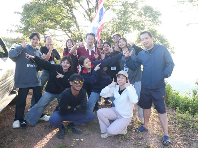 คณะวิศวกรรมศาสตร์ ส่งมอบวัสดุอุปกรณ์ พัฒนาโรงเรียนบ้านแม่อมลาน จังหวัดแม่ฮ่องสอน