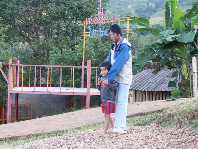 คณะวิศวกรรมศาสตร์ ส่งมอบวัสดุอุปกรณ์ พัฒนาโรงเรียนบ้านแม่อมลาน จังหวัดแม่ฮ่องสอน