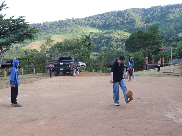 คณะวิศวกรรมศาสตร์ ส่งมอบวัสดุอุปกรณ์ พัฒนาโรงเรียนบ้านแม่อมลาน จังหวัดแม่ฮ่องสอน