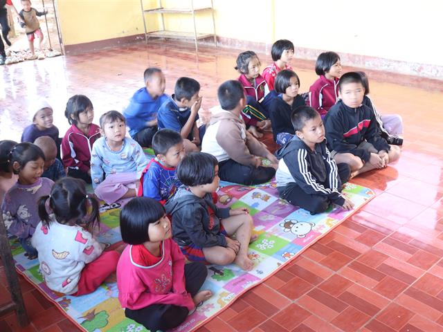 คณะวิศวกรรมศาสตร์ ส่งมอบวัสดุอุปกรณ์ พัฒนาโรงเรียนบ้านแม่อมลาน จังหวัดแม่ฮ่องสอน