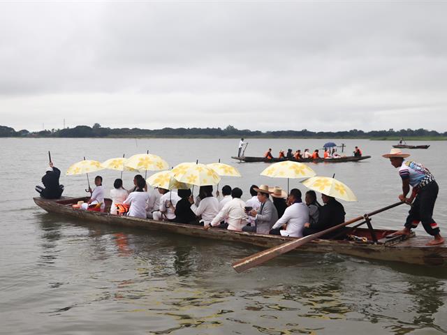 คณะรัฐศาสตร์และสังคมศาสตร์ 