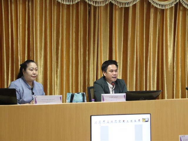 ประชุมคณะกรรมการด้านกิจการนิสิต