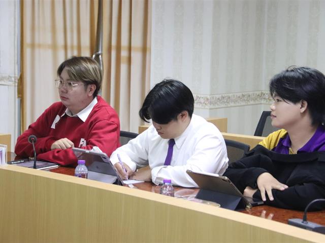 ประชุมคณะกรรมการด้านกิจการนิสิต