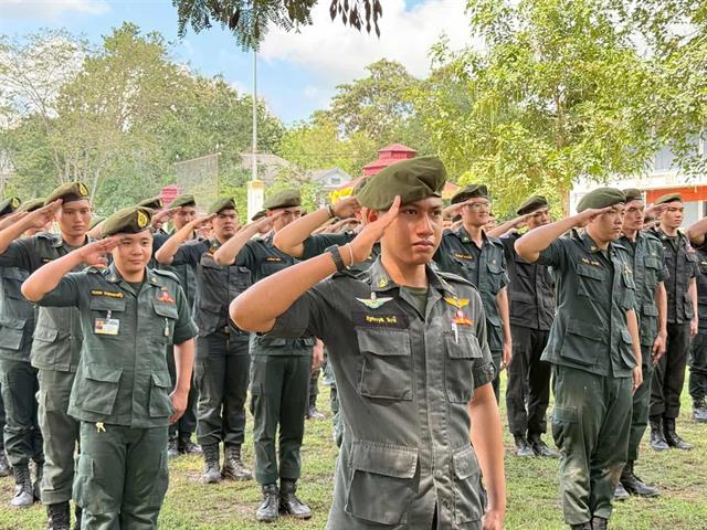 หน่วยวิชาทหาร นำนักศึกษาวิชาทหารเข้ารับการฝึกภาคปกติ 