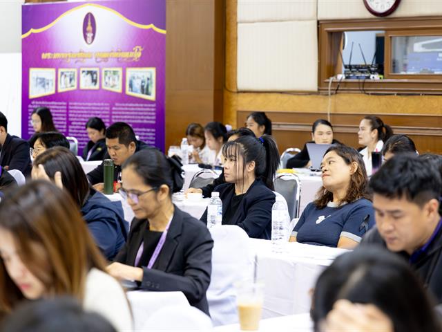 มหาวิทยาลัยพะเยาร่วมเสวนา "อพ.สธ. กับการเปลี่ยนแปลงสภาพภูมิอากาศ" นำเสนอผลงานหน่วยรับรองมาตรฐาน ISO และเส้นทางสู่ Net Zero 2050