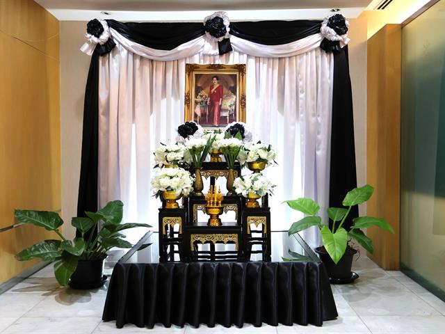 วิทยาลัยการจัดการ มหาวิทยาลัยพะเยา จัดพิธีถวายสักการะและลงนามถวายความอาลัยแด่ สมเด็จพระนางเจ้าสิริกิติ์ พระบรมราชินีนาถ พระบรมราชชนนีพันปีหลวง