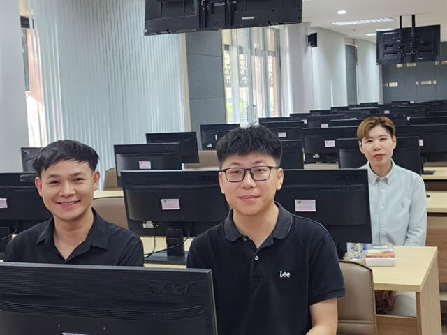 สาขาวิชาภาษาจีน คณะศิลปศาสตร์ ต้อนรับคณบดีวิทยาลัยนานาชาติ ไทย–จีน เพื่อการจัดการ มหาวิทยาลัยหอการค้าไทย