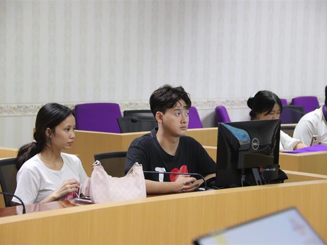 จัดปฐมนิเทศและให้โอวาทแก่ตัวแทนนิสิตที่จะเข้าร่วมโครงการเทา-งาม สัมพันธ์ ครั้งที่ 28