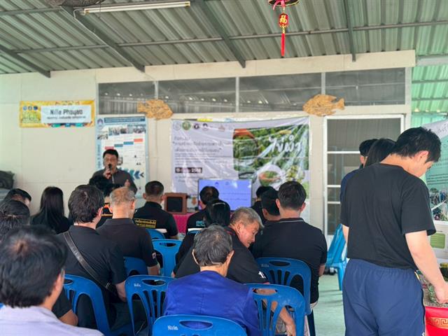 LINE_ALBUM_27102568 โครงการเพาะเลี้ยงผำ_251107_9.jpg