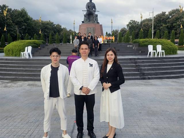 ตัวแทนคณะนิติศาสตร์ มหาวิทยาลัยพะเยา เข้าร่วมกิจกรรมตักบาตรบำเพ็ญพระราชกุศลถวายแด่สมเด็จพระนางเจ้าสิริกิติ์ พระบรมราชินีนาถ พระบรมราชชนนีพันปีหลวง