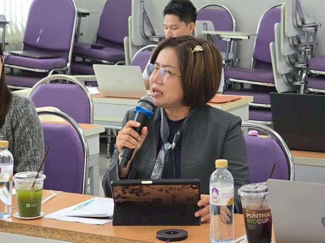 วิทยาเขตเชียงราย สอบโครงร่างงานวิจัยนิสิตบริหารธุรกิจมหาบัณฑิต