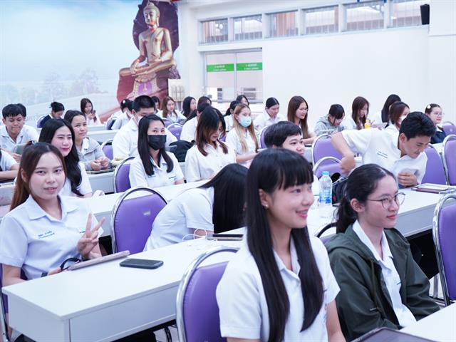 นิสิตพบอาจารย์ที่ปรึกษาวิชาการ ประจำปีภาคศึกษา 2/2568