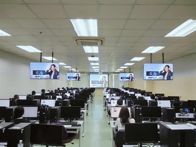 ศูนย์ภาษา School of Liberal Arts มหาวิทยาลัยพะเยา จัดทดสอบภาษาอังกฤษด้วยระบบ AI เพื่อประเมินระดับความสามารถทางภาษาอังกฤษตามมาตรฐาน CEFR