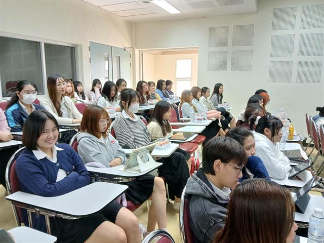 สาขาวิชาภาษาจีน คณะศิลปศาสตร์ จัดโครงการภาษาจีนเพื่อวิชาชีพ ประจำปีงบประมาณ 2569 หัวข้อ “กลยุทธ์การล่ามภาษาจีนในสถานการณ์ทางวิชาชีพ” เพื่อยกระดับทักษะการทำงานในบริบทสากล