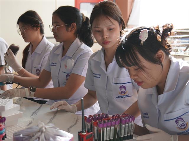 บริจาคโลหิตถวายเป็นพระราชกุศล สมเด็จพระนางเจ้าสิริกิติ์ พระบรมราชินีนาถ พระบรมราชชนนีพันปีหลวง