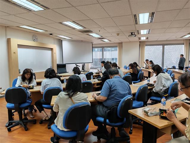 ร่วมเปิดการประชุมวิชาการระดับชาติ นวัตกรรมการนำเลเซอร์วิทยาบูรณาการในระบบบริการทันตกรรมในประเทศไทย