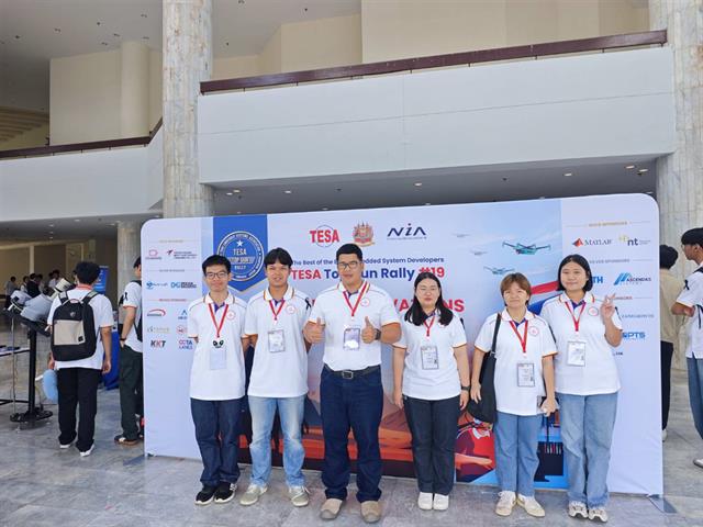คณะวิศวกรรมศาสตร์ มพ. เข้าร่วมแข่งขัน TESA Top Gun Rally 2025 ประชันทักษะสมองกลฝังตัวในสนามระดับประเทศ