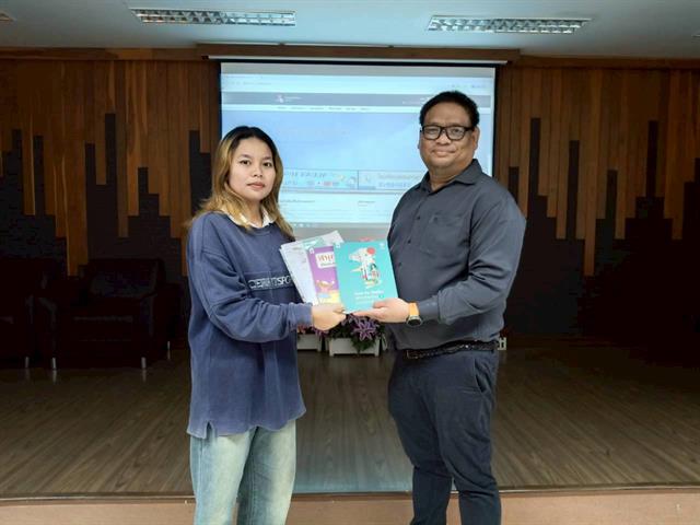 คณะวิศวกรรมศาสตร์ มพ. รับมอบตำราเรียนภาษาญี่ปุ่น พัฒนาทักษะนานาชาติของนิสิต