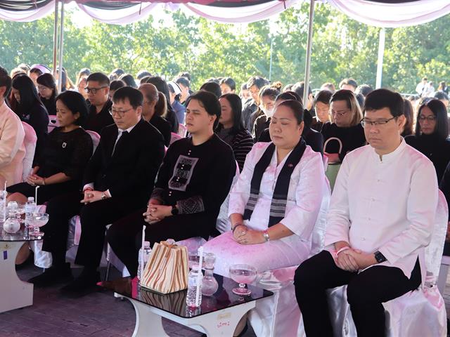 คณะรัฐศาสตร์และสังคมศาสตร์ 