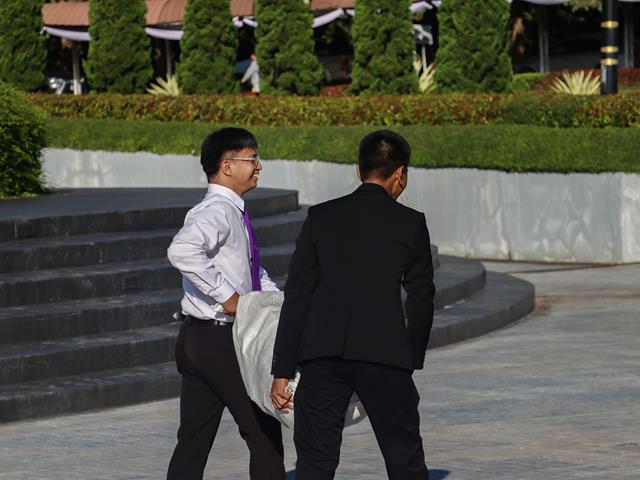 คณะรัฐศาสตร์และสังคมศาสตร์ 