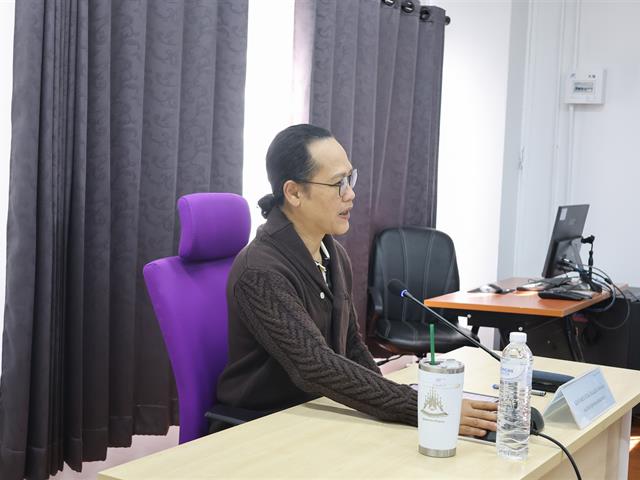 คณะรัฐศาสตร์และสังคมศาสตร์ 