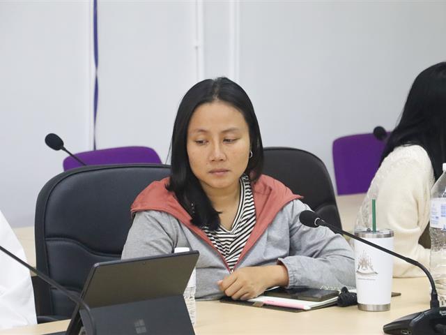 คณะรัฐศาสตร์และสังคมศาสตร์ 