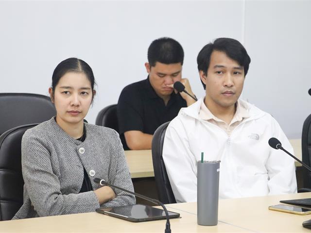 คณะรัฐศาสตร์และสังคมศาสตร์ 