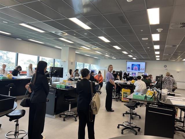 โรงเรียนสาธิตมหาวิทยาลัยพะเยา ร่วมงาน Australian Science Fair 2025 เดินหน้าขยายเครือข่ายวิทยาศาสตร์นานาชาติ หนุนโอกาสการเรียนรู้ของนักเรียนไทย