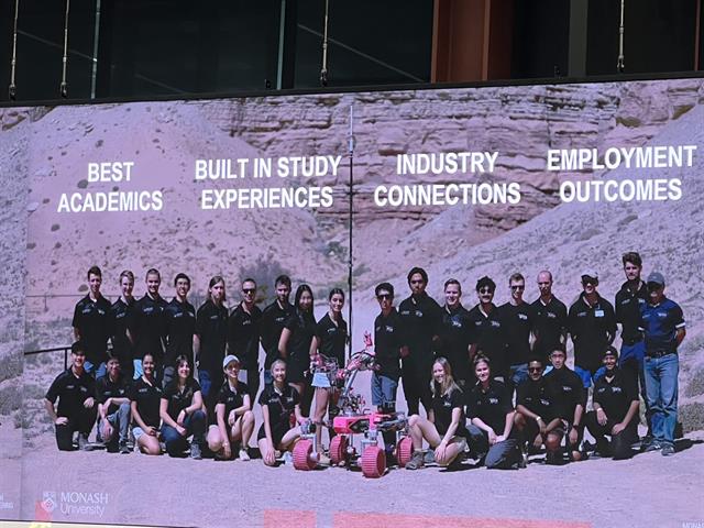 โรงเรียนสาธิตมหาวิทยาลัยพะเยา ร่วมงาน Australian Science Fair 2025 เดินหน้าขยายเครือข่ายวิทยาศาสตร์นานาชาติ หนุนโอกาสการเรียนรู้ของนักเรียนไทย