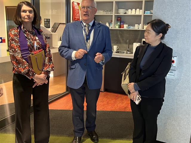 โรงเรียนสาธิตมหาวิทยาลัยพะเยา ร่วมงาน Australian Science Fair 2025 เดินหน้าขยายเครือข่ายวิทยาศาสตร์นานาชาติ หนุนโอกาสการเรียนรู้ของนักเรียนไทย