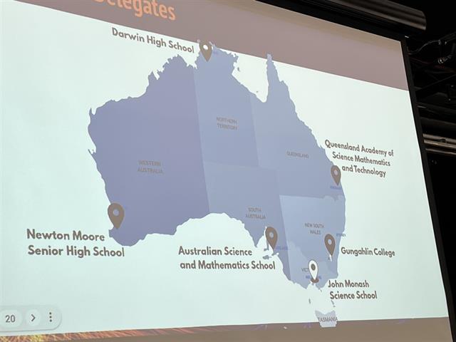 โรงเรียนสาธิตมหาวิทยาลัยพะเยา ร่วมงาน Australian Science Fair 2025 เดินหน้าขยายเครือข่ายวิทยาศาสตร์นานาชาติ หนุนโอกาสการเรียนรู้ของนักเรียนไทย