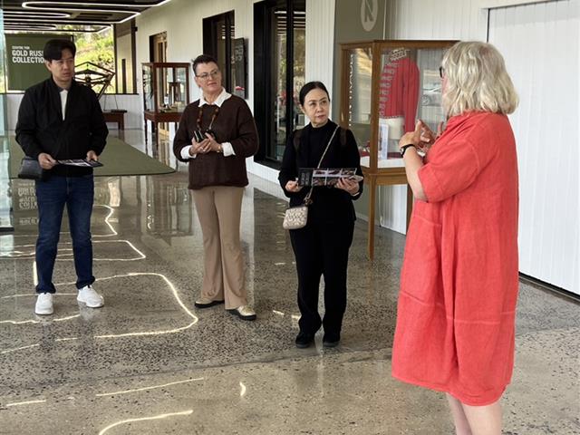    โรงเรียนสาธิต ม.พะเยา เดินหน้าสร้างความร่วมมือระดับนานาชาติ พัฒนานวัตกรรม ศิลปะหัตถกรรม สู่การเรียนรู้ของผู้เรียนและชุมชน